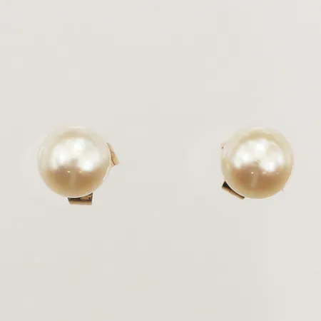 Ett par örhängen med odlade pärlor, Ø 6mm, Finland, 14K Vikt: 1,8 g