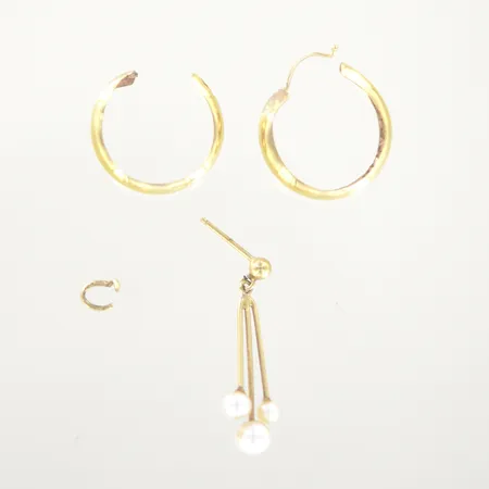 Guldskrot, 18K Vikt: 1,9 g