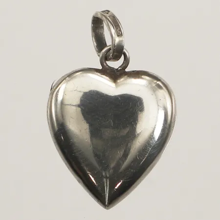 Hänge hjärta ca 24mm, inklusive ögla, bredd 15mm, silver Vikt: 1,6 g