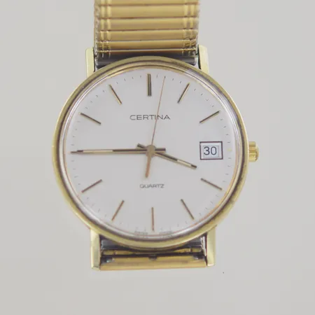 Certina Quartz, ref nr 115119949, diam 33,3 mm. Repigt glas. Behov av nytt batteri