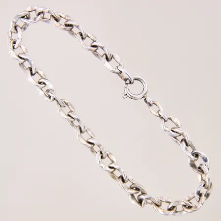 Armband Ankar, längd 19cm, bredd 6,3mm, silver 835/1000 Vikt: 10,4 g