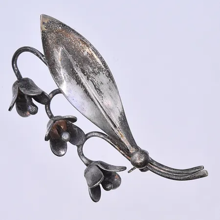 Brosch, Danmark, längd 45 mm, bredd 22 mm, silver 925/1000. Vikt: 5,4 g