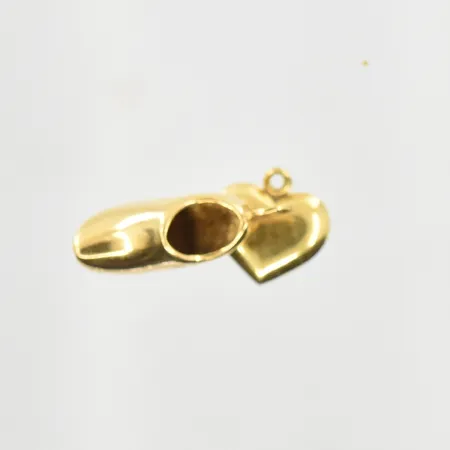 Diverse defekt guld, 18K. Vikt: 1,9 g