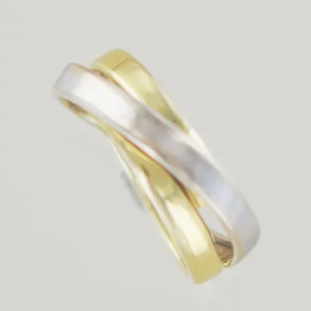 Ring, Ø 19½ mm, bredd 6,3 mm, 18K Vikt: 2,6 g