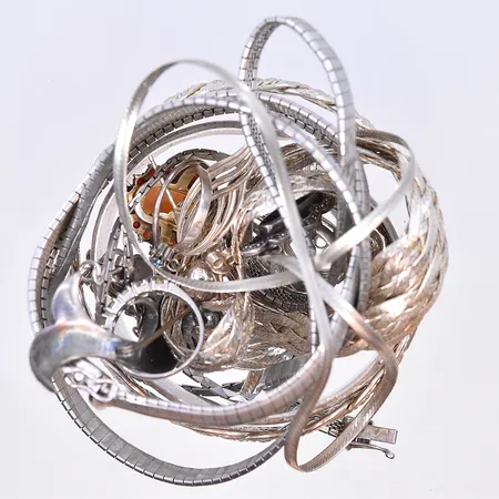 Diverse silver, 830/1000. Vikt: 144,5 g