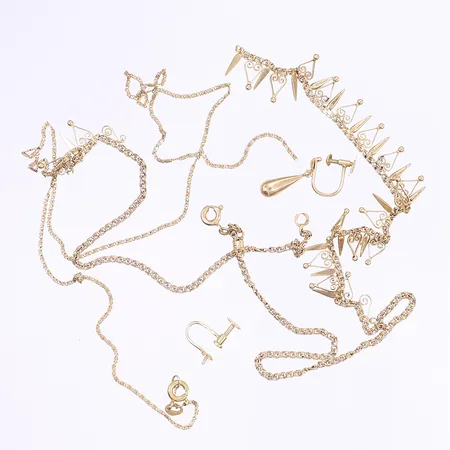 Diverse guld, defekt, udda, 18K Vikt: 11,7 g