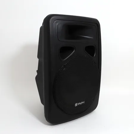 Aktiv högtalare Skytec 170.313, 58x40cm, strömsladd, bruksslitage Specialfrakt, kontakta pantbankskontoret för mer information.