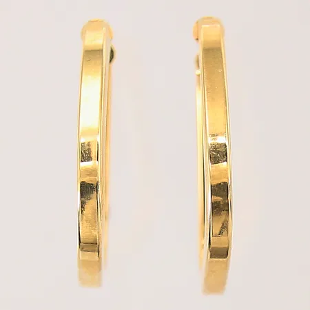 Ett par örhängen, längd: 35mm, bredd: 3,2mm, 14K Vikt: 4,8 g