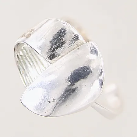 Ring med dekor, justerbar storlek, bredd: 2,6mm, silver 835/1000 Vikt: 4,3 g