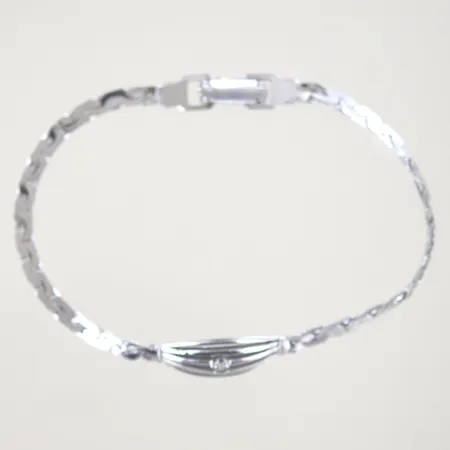 Armband med sten, längd 18,5 cm, bredd 3-8 mm, silver835/1000 Vikt: 6,8 g