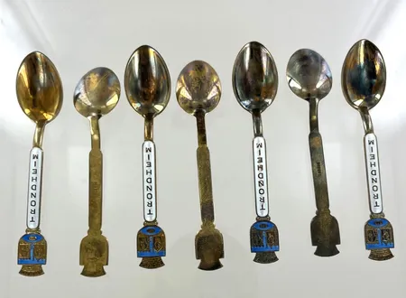 7 st skedar Trondheim, längd 10 cm, silver 925/1000 Vikt: 63,8 g