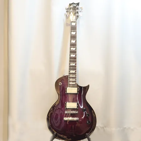 Elgitarr LTD by ESP, EC-256, Purple Sunburst, serie nr. 17041249, i mjukt fodral Skickas med postpaket.