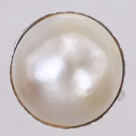 Ring med Mabépärla, Ø18,5mm, stl 17, år 1946, vitguld, 18K Vikt: 8,6 g