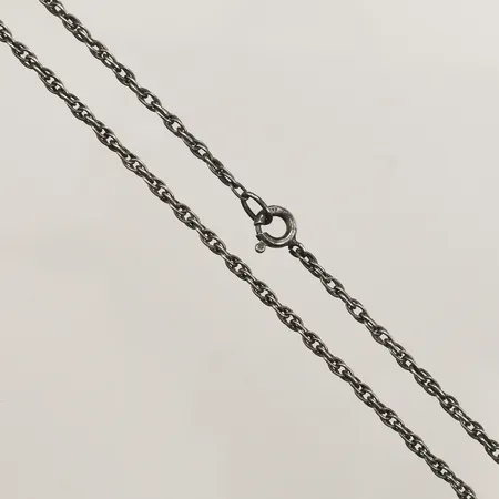 Kedja oxiderad, ca 51cm, bredd 1,7mm, 835/1000 silver Vikt: 5,3 g