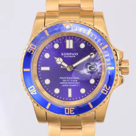 Herrur Kompass Stockholm professional, datum quartz Ø45mm, guldfärgat stål, viklås ca 23cm, fint skick i tygetui, plasten kvar överallt