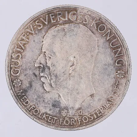 Mynt år 1935, Sveriges riksdag 1435-1935, Gustaf V, Ø 36mm, nominellt värde 5kr, 900/1000 silver Vikt: 25 g