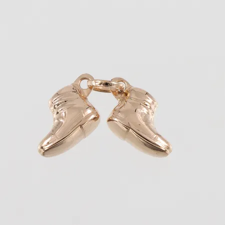 Berlock " skor " 18k, höjd ca 9mm Vikt: 0,8 g