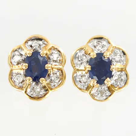 Ett par örhängen, carmosé med safir, diamanter ca 12x0,005ct, Ø8mm, 18K Vikt: 1,8 g