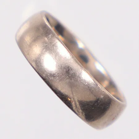 Ring vitguld, Ø16¾, gravyr, 18K Vikt: 7,2 g