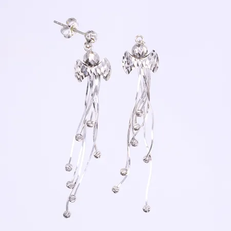 Ett par örhängen, höjd 60mm, ett örhänge saknar stift mm, vitguld 18K Vikt: 4 g