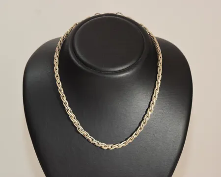 Halskedja , längd 44 cm , breed 5mm, slver 925/1000 Vikt: 54,3 g