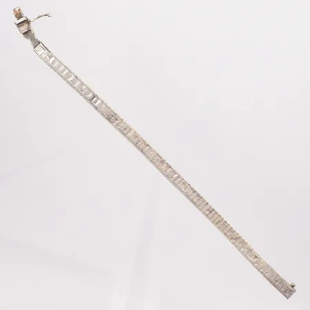 Armband defekt silver 835/1000 längd 19cm, bredd 6,20mm Vikt: 13 g
