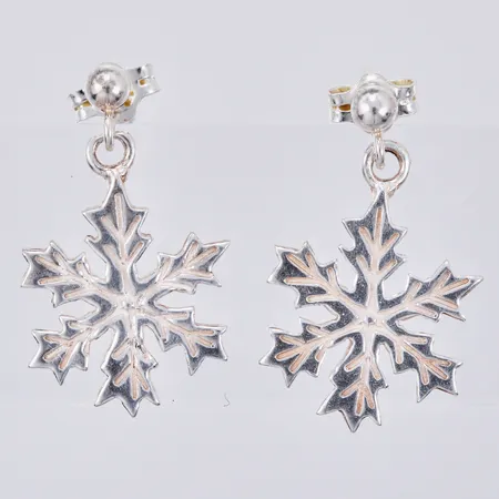 Ett par örhängen Snöflingor, Ø ca 1,5cm, SWÅ, 925/1000 silver Vikt: 2,4 g