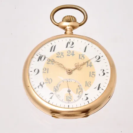 Fickur i 14k guld, Ø49,5mm, 24-timmarsvisning, personlig gravyr på innerboett, boett nr 119756, bruttovikt 69,6g.