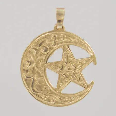 Hänge, längd 3 cm, bredd 2,4 cm, 18K Vikt: 2,6 g