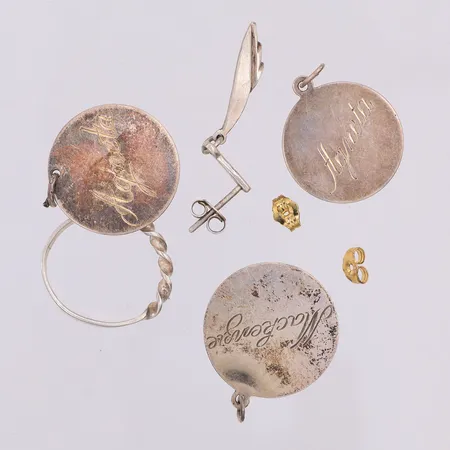 Diverse graverat och udda silver Vikt: 9,7 g