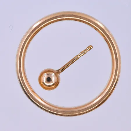 Diverse guld, 18K. Vikt: 5,7 g