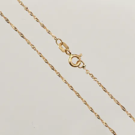 Kedja Singapore, längd 42cm, bredd 0,8mm, GHA, 18K Vikt: 1,3 g