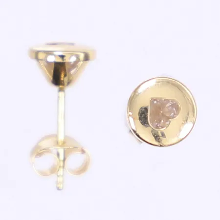 Ett par örhängen med hjärtformade vita stenar, Ø5mm, 18K Vikt: 0,9 g