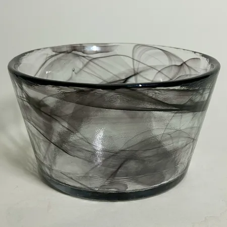 Skål Mine av Ulrika Hydman Vallien från Kosta Boda höjd 10cm Ø17,5cm