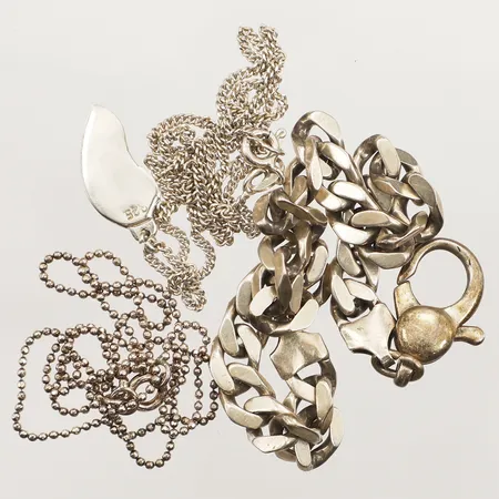 Diverse silver, defekt, silver 925/1000 Vikt: 23,1 g