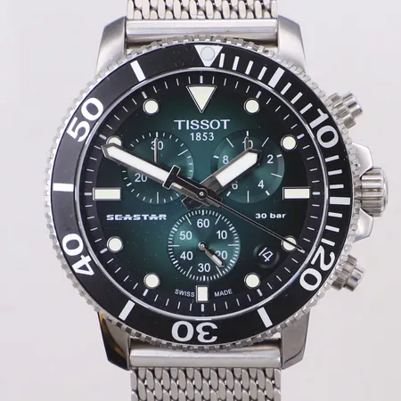 Herrur Tissot Seastar, chronograf, 30 bar, Ø45,5mm, 12,8mm, stål, grön urtavla, quartz, datum, T120417A, ser nr 1CKW4K6MCC, meshband i stål, viklås, batteribyte krävs, lätta repor, år 2020, med tillbehör, originalask