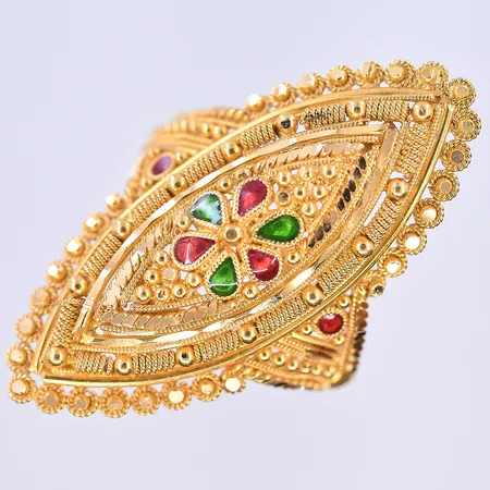 Ring, stl 17½, bredd 2-33 mm, 22K. Vikt: 5,8 g