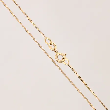 Kedja Venezia, längd 42cm, bredd 0,8mm, GHA, 18K Vikt: 2,6 g