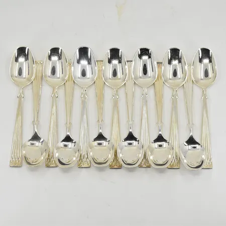 13 kaffeskedar, längd 11 cm, design TH.Marthinsen Norge, 830/1000 silver. Vikt: 122,8 g