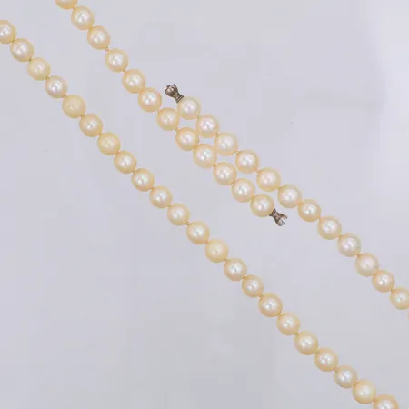 Collier med odlade saltvattenpärlor Ø6mm, 52cm, dobbar som passar till Ole Lynggaardlås Vikt: 0 g