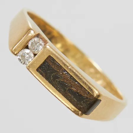 Ring, stenar, stl 16½, bredd 2-4,5mm, gravyr, 14K Vikt: 3,9 g