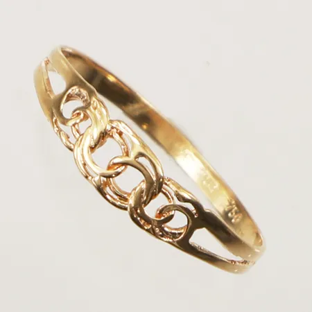 Ring Bismarck, stl 17, bredd 4,3mm, 18K Vikt: 0,7 g
