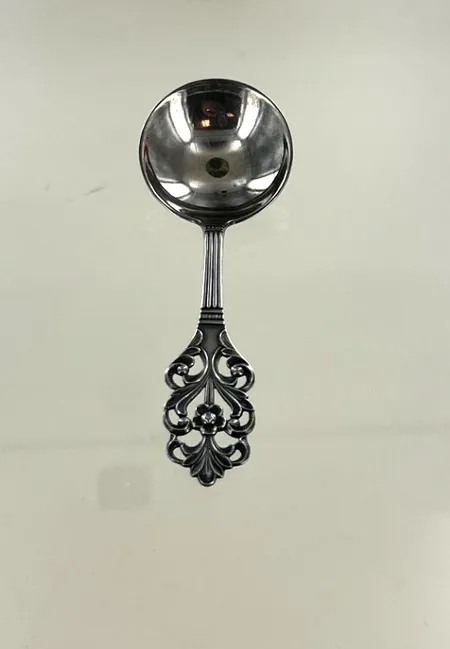 Bonbon sked, längd 10,7 cm, silver 830/1000 Vikt: 15,2 g