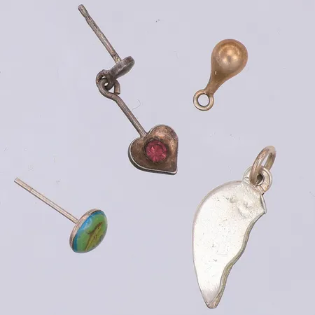 Diverse defekt & udda silver Vikt: 2,2 g