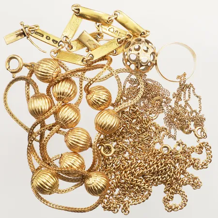 Diverse guld, defekt, 18K Vikt: 72,4 g