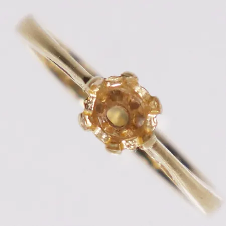 Ring, stl 15¾, sten saknas, 18K Vikt: 2,3 g