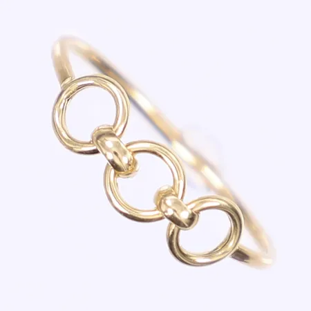 Ring, stl 17¾, bredd 1-5mm, ostämplad, 18K Vikt: 0,6 g
