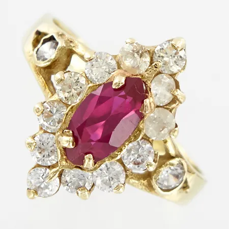 Ring med stenar stl 16½, bredd: 2-16mm, 14K  Vikt: 2,7 g