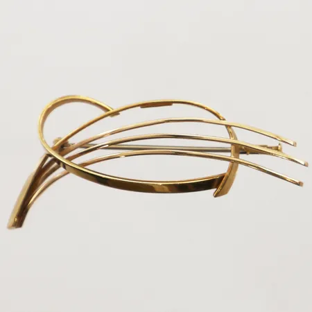 Brosch, längd 16mm, bredd 45mm, nål i oädel metall, 18K  Vikt: 5,8 g