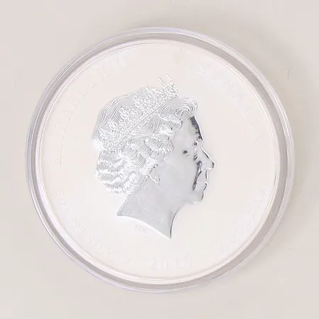 Mynt, Elizabeth II Australia, 8 Dollars, år 2016, 5OZ, Ø65mm, Year of the Monkey, plastetui, 999/1000 Vikt: 155,8 g